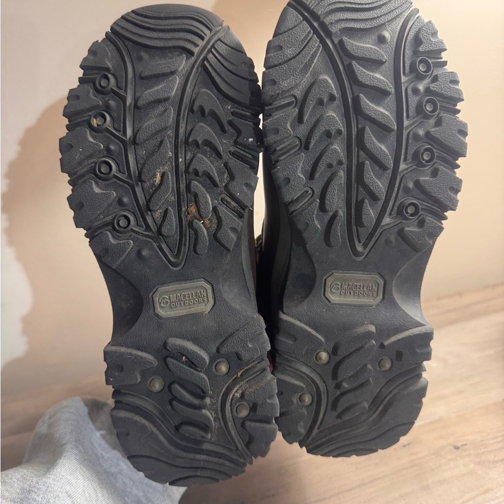 Magellan Outdoors Kids Hiking Boots Boys Sz 3 D - Picture 11 of 12